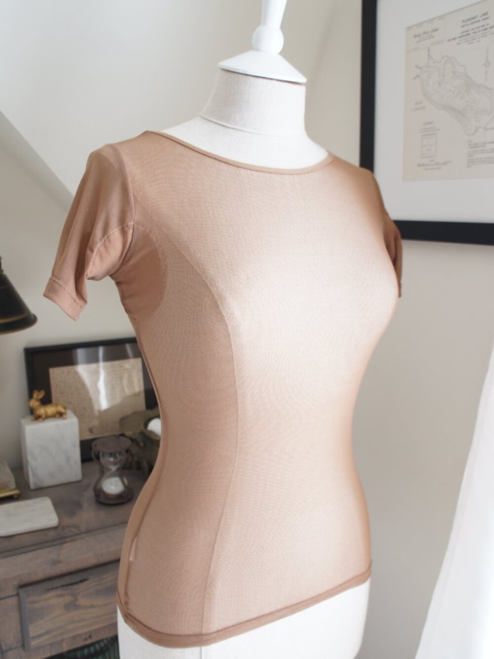 Numi The Signature Mesh Undershirt Color Cinnamon Size Extra Small - Picture 4 of 12